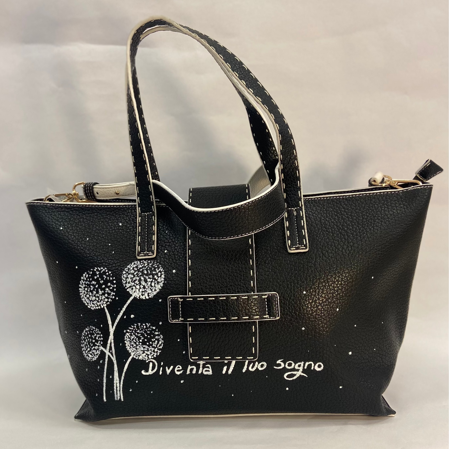 Borsa con impunture