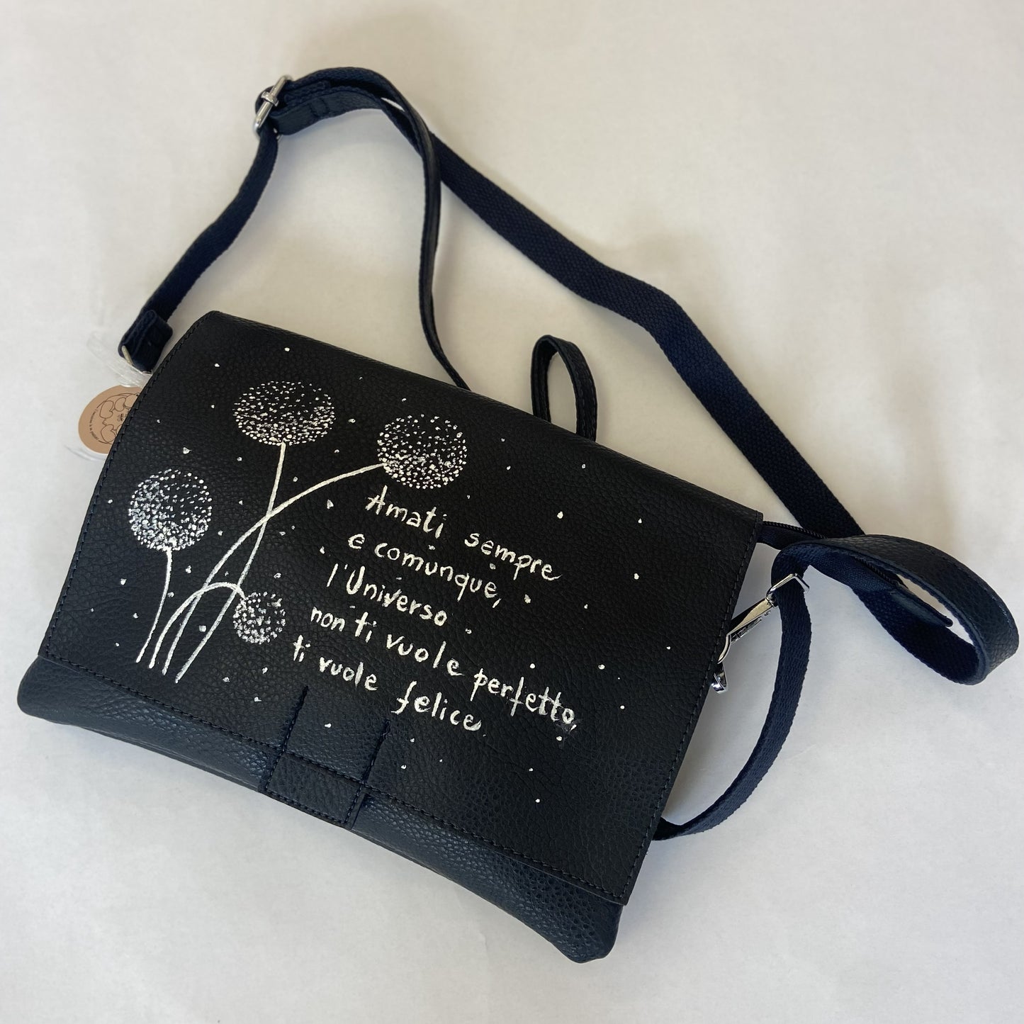 Borsa tracolla Amati sempre e comunque